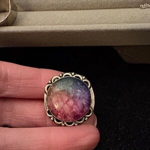 Elegant Rainbow Solar Quartz Ring